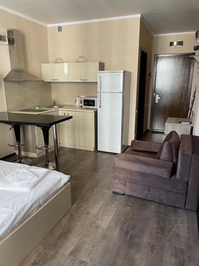 Lulu Apartment バトゥーミ エクステリア 写真